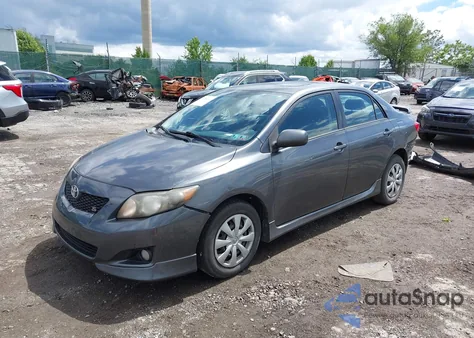 2010 Toyota Corolla S z USA, uszkodzony, nr VIN 2T1BU4EE9AC333412